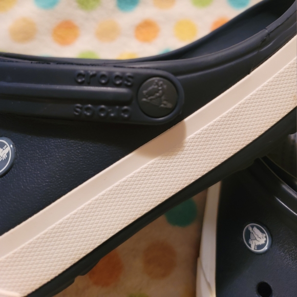 ❌️SOLD❌️ Crocs Crocband Slip On Sandals Waterproof Navy Mens 9 Womens 11 - Picture 10 of 13